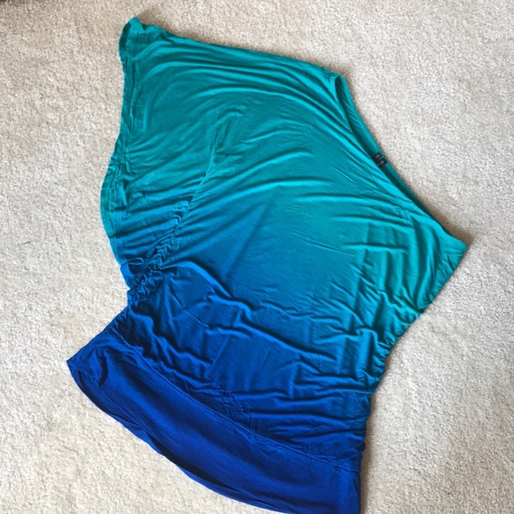 Maurices Tops - Women’s plus size one shoulder ombré top